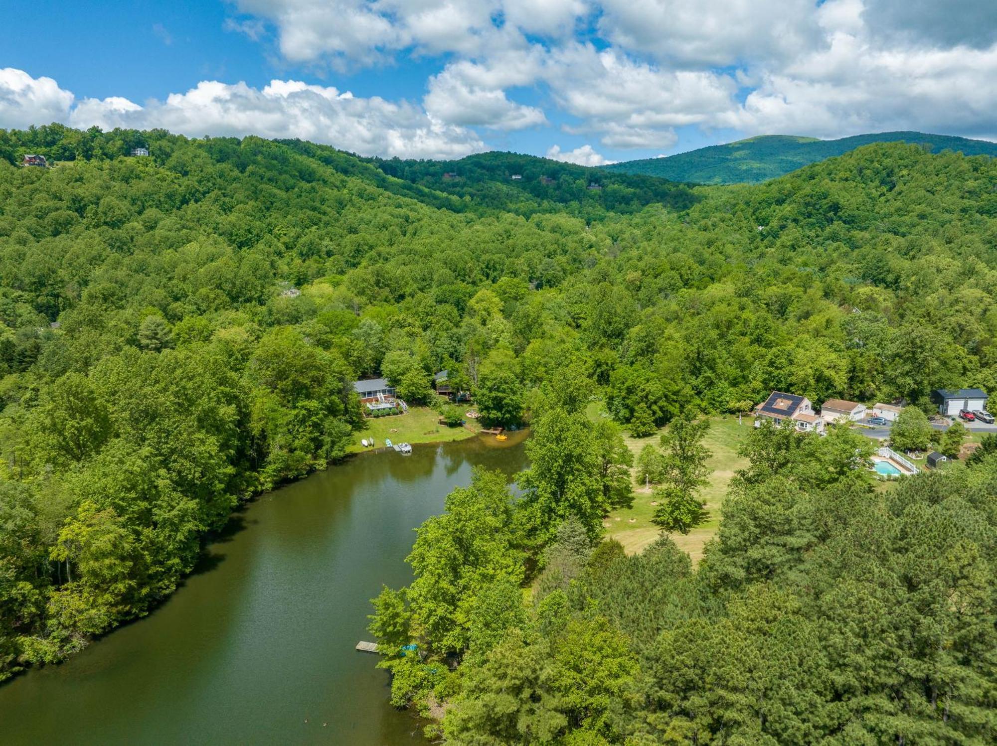 Waterfront Cabin 20 Mins To National Park & Massanutten! Stanardsville Exterior photo